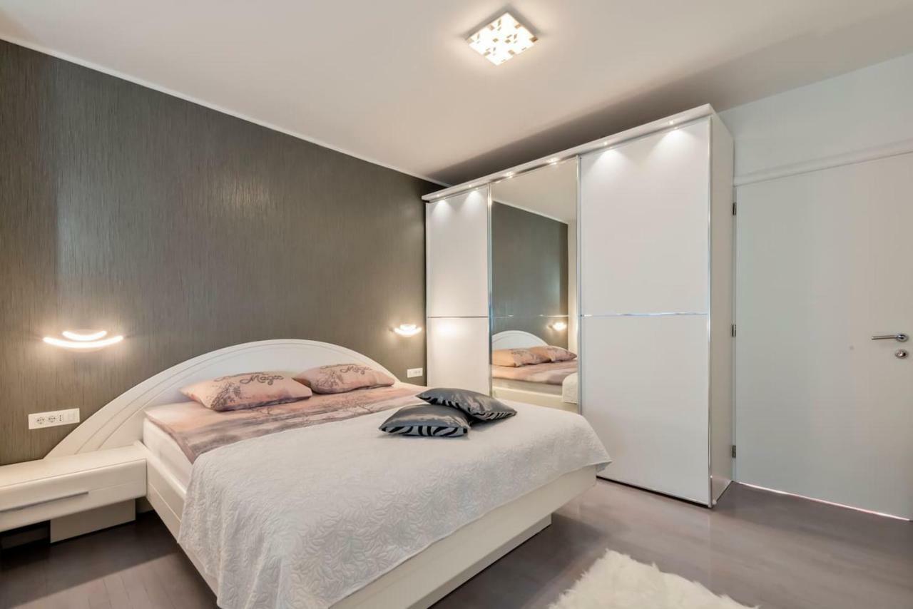 L'Aurora Luxury Apartment 扎达尔 外观 照片